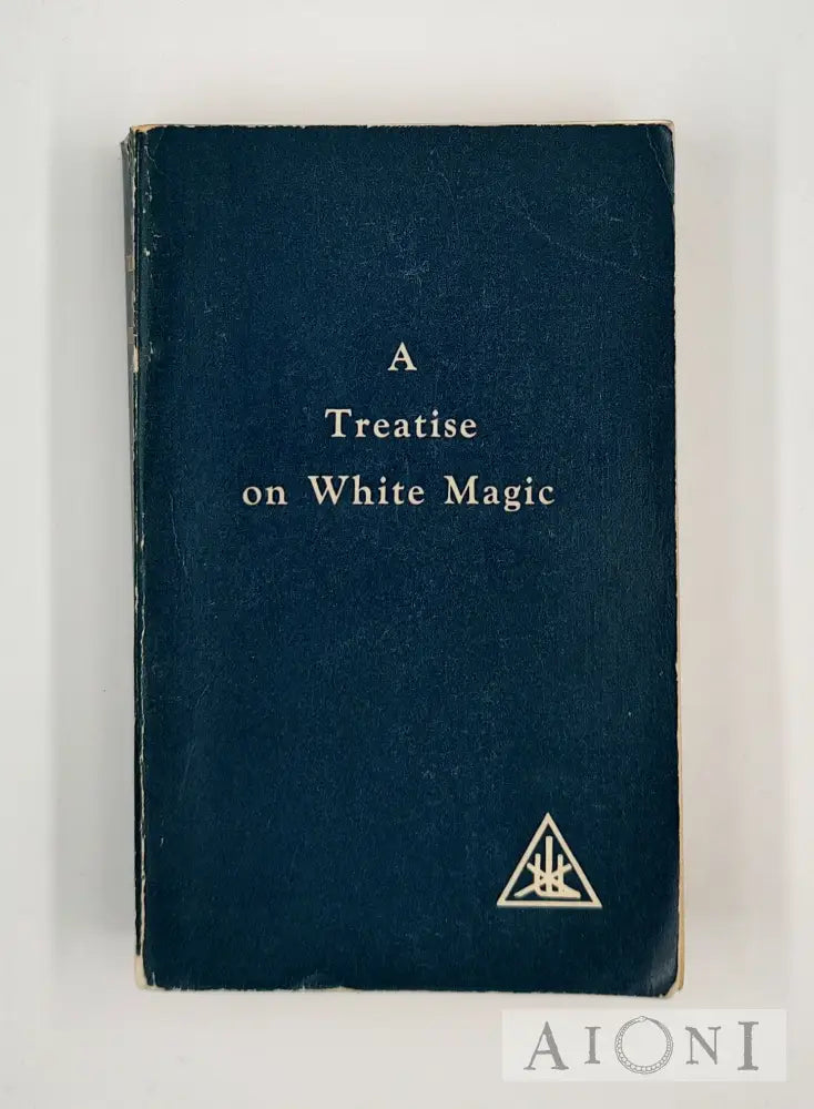 A Treatise On White Magic Kirjat