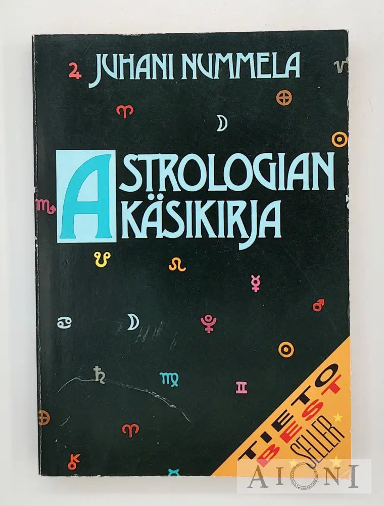 Astrologian Käsikirja Kirjat