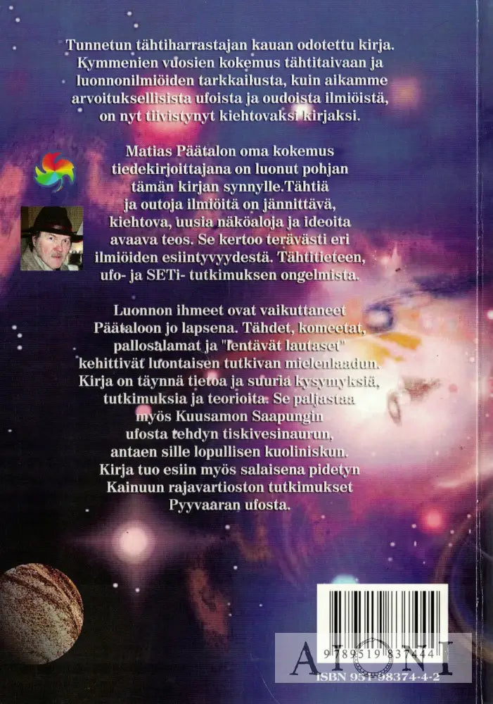 Tähtiä ja outoja ilmiöitä Kirjat